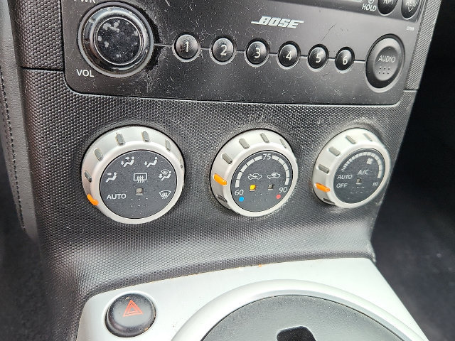 Used 2006 Nissan 350Z Touring RWD image 18