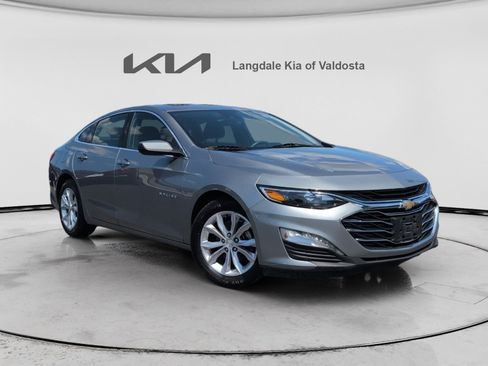 Used 2024 Chevrolet Malibu LT FWD image 2
