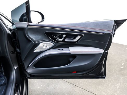 Certified 2022 Mercedes-Benz EQS 580 EQS 580 4MATIC Sedan image 23