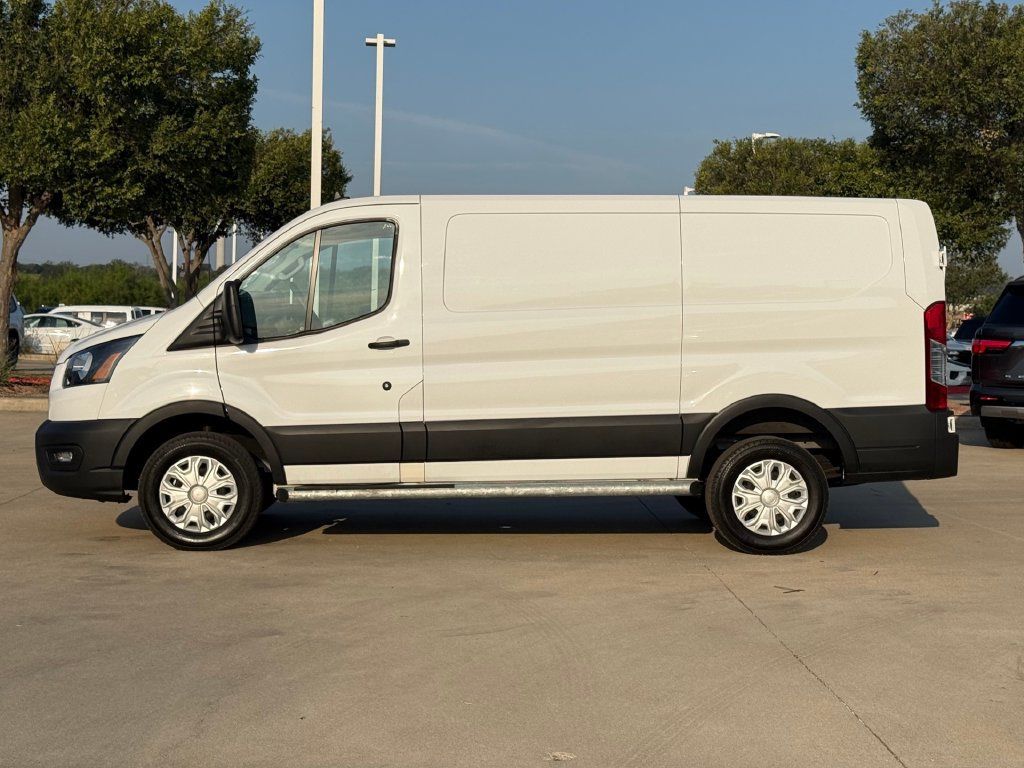 Used 2025 Ford Transit 250 Low Roof w/ Exterior Upgrade Package RWD image 2