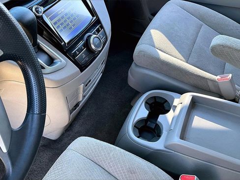 Used 2016 Honda Odyssey SE image 14