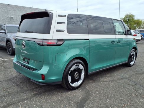 New 2025 Volkswagen ID. Buzz Pro S Plus image 6
