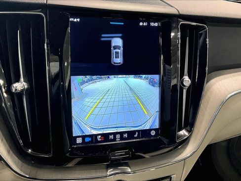 Used 2023 Volvo XC60 B5 Plus w/ Climate Package image 28