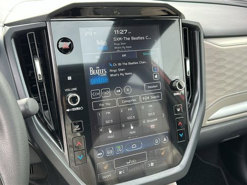 Used 2025 Subaru Forester Premium image 15