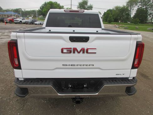 New 2026 GMC Sierra 1500 SLT AWD/4WD image 6