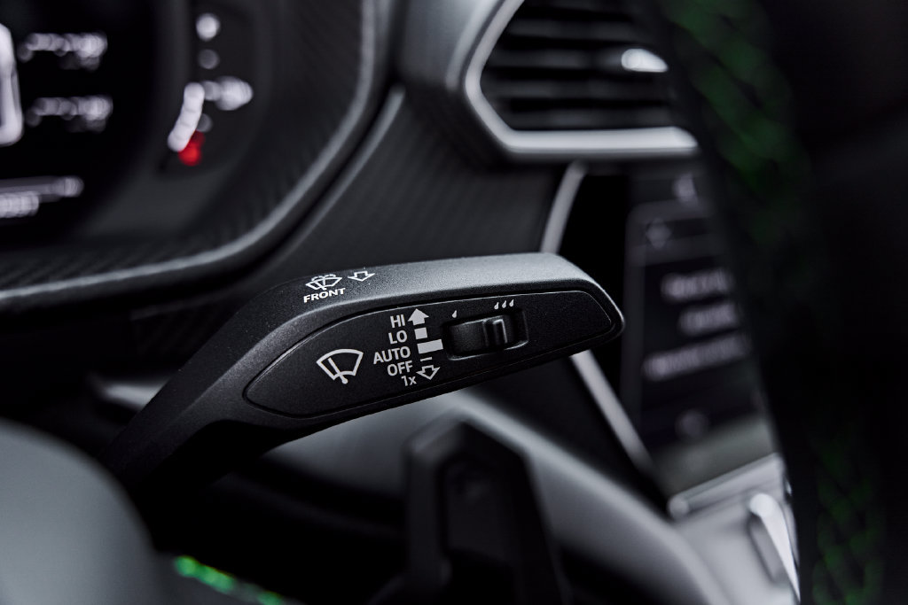 Used 2023 Lamborghini Urus Performante AWD/4WD image 74
