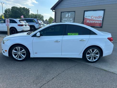 Used 2014 Chevrolet Cruze LTZ w/ Sun, Sound and Sport Package FWD image 8