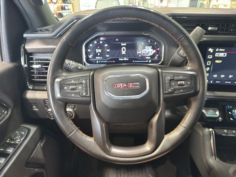 Used 2024 GMC Sierra 2500 AT4 w/ AT4 Premium Plus Package AWD/4WD image 24