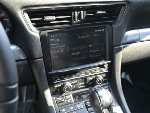 Used 2013 Porsche 911 Carrera S image 28