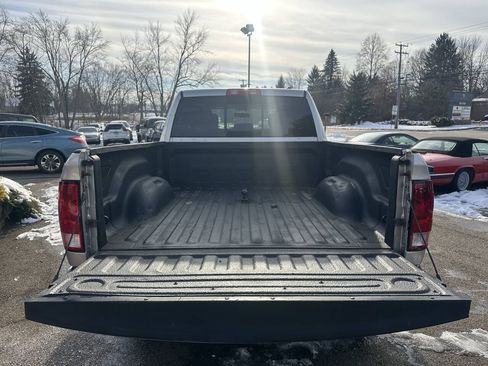 Used 2012 RAM 2500 SLT w/ Protection Group AWD/4WD image 6