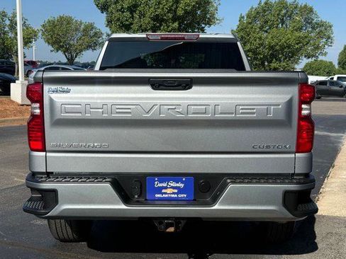 Used 2023 Chevrolet Silverado 1500 Custom RWD image 13