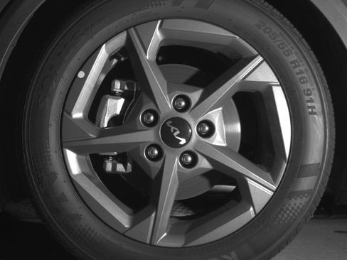 Used 2025 Kia K4 LXS image 12