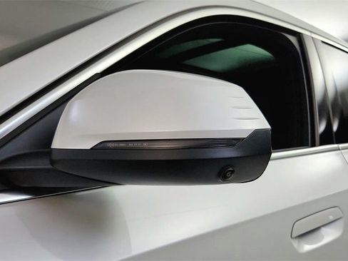 Used 2026 BMW X1 xDrive28i AWD/4WD image 14