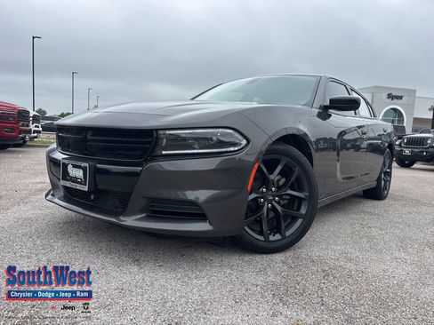 Used 2023 Dodge Charger SXT w/ Blacktop Package RWD image 1