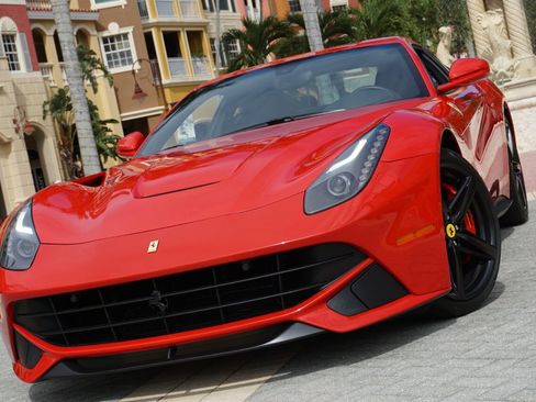 Used 2016 Ferrari F12 Berlinetta image 67