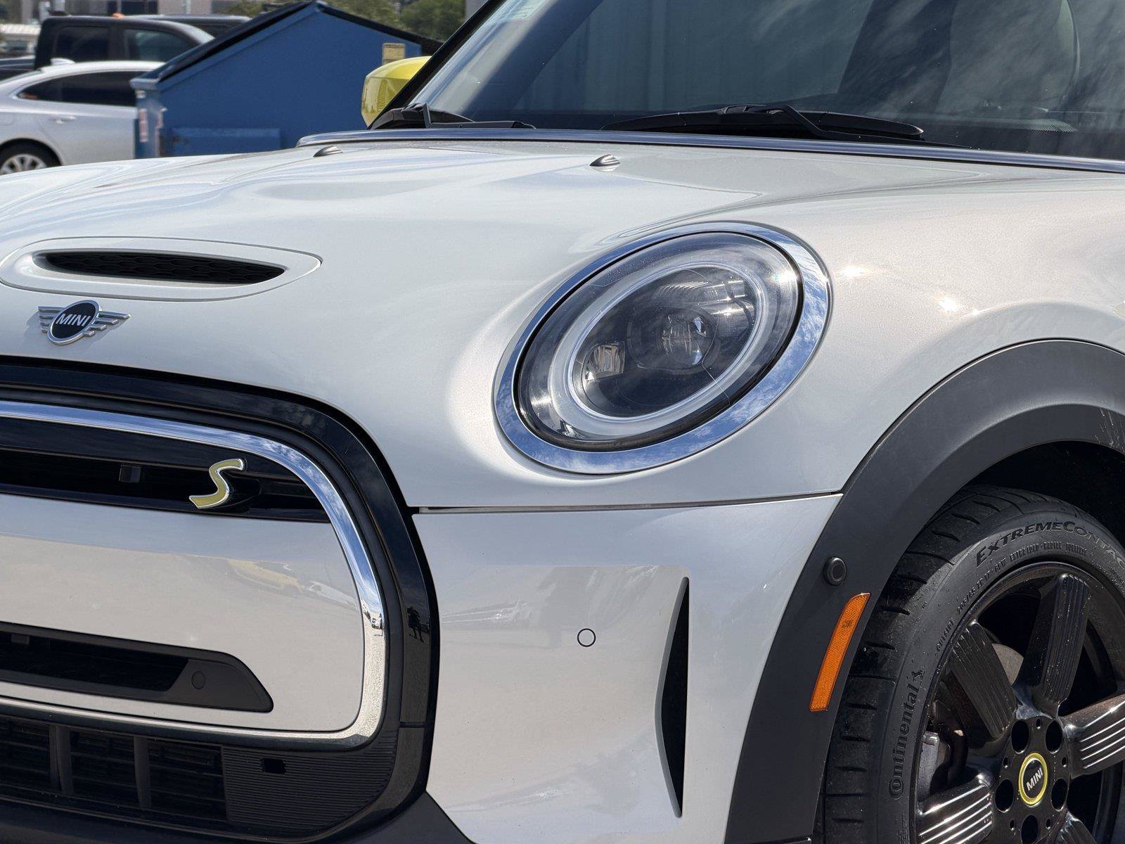 Used 2023 MINI Cooper SE FWD image 9