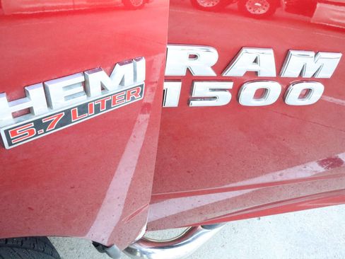 Used 2013 RAM 1500 Express image 18