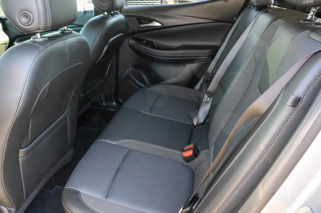 Used 2023 Buick Encore GX Preferred w/ Cold Weather Comfort Package AWD/4WD image 12
