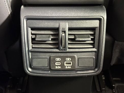 Used 2025 Subaru Forester Premium w/ Convenience Package #2 AWD/4WD image 27