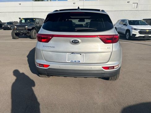 Used 2018 Kia Sportage EX w/ EX Technology Package AWD/4WD image 6