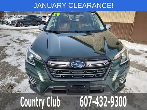 Used 2024 Subaru Forester Touring image 3