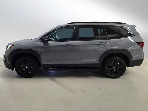 Used 2022 Honda Pilot TrailSport image 2