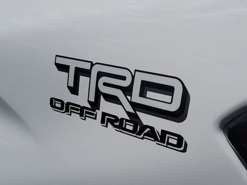 Used 2024 Toyota Tacoma TRD Off-Road AWD/4WD image 11