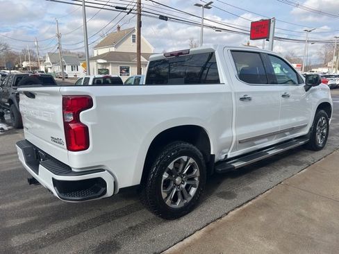 Used 2024 Chevrolet Silverado 1500 High Country w/ Technology Package image 6