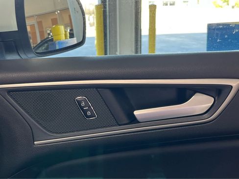 Used 2024 Ford Edge SEL w/ Convenience Package AWD/4WD image 47