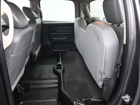 Used 2018 RAM 1500 Tradesman w/ Protection Group image 33