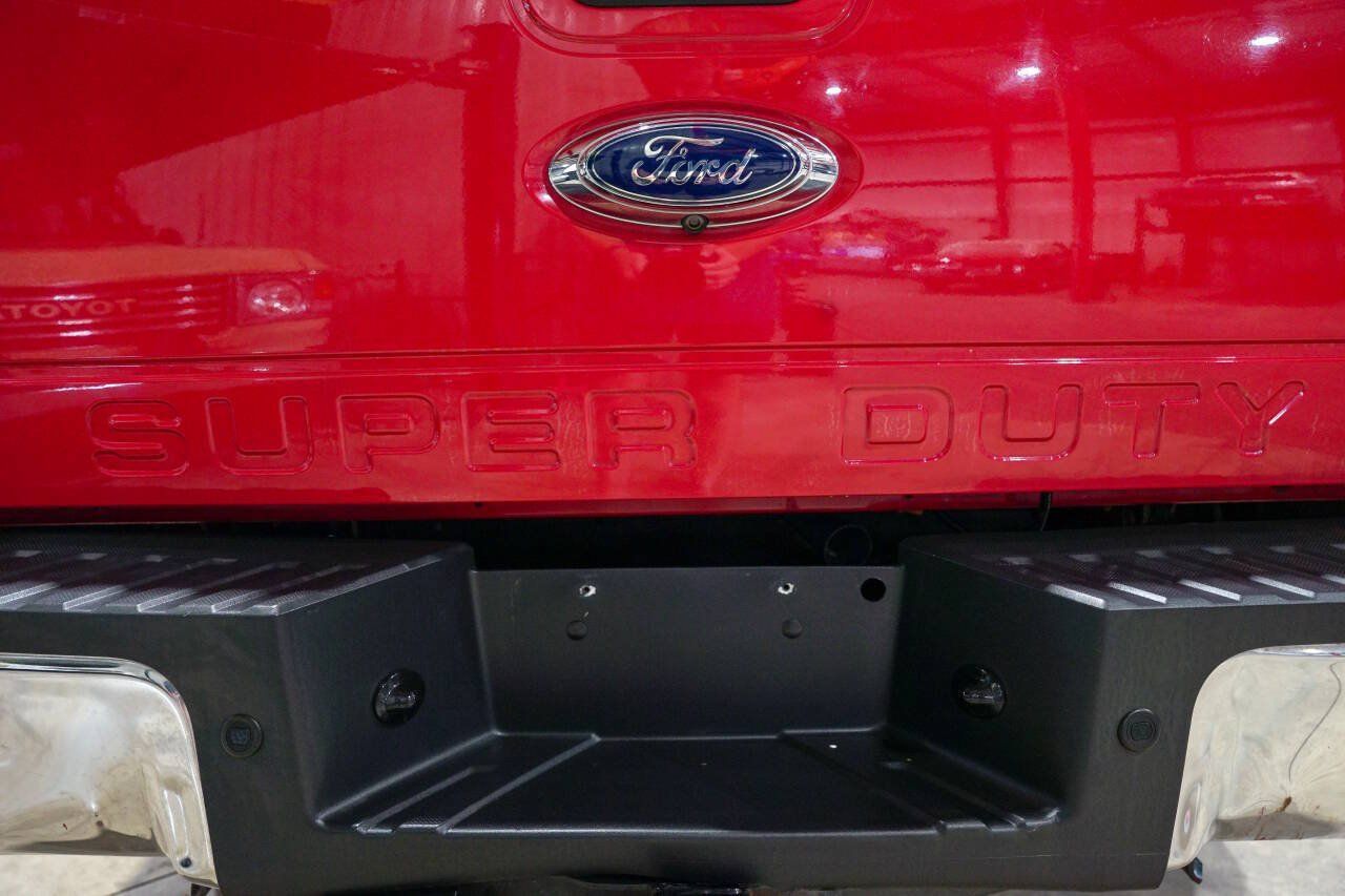 Used 2013 Ford F250 Lariat w/ Chrome Pkg AWD/4WD image 26