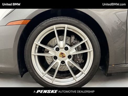 Used 2021 Porsche 911 Carrera image 2