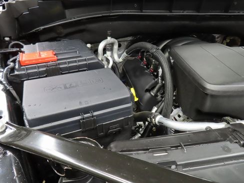 Used 2024 GMC Sierra 1500 SLT w/ SLT Convenience Package image 24