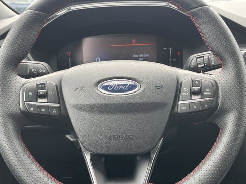 Used 2025 Ford Escape ST-Line Select image 16