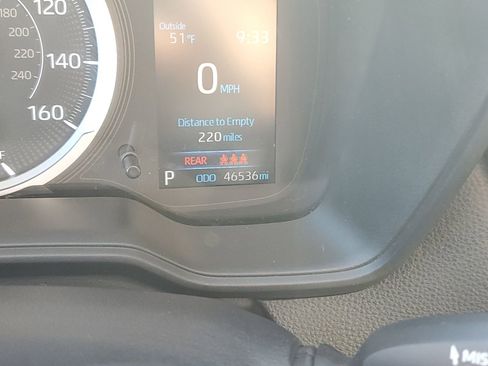 Certified 2021 Toyota Corolla LE w/ Carpet Mat Package (TMS) image 25