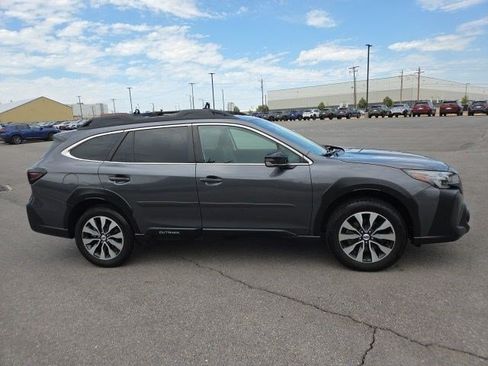 Certified 2024 Subaru Outback Limited XT AWD/4WD image 2