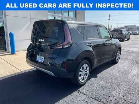 Used 2025 Kia Soul LX FWD image 5