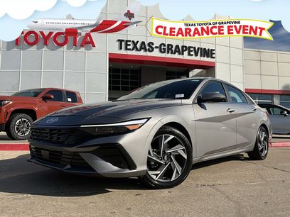 Used 2025 Hyundai Elantra Limited