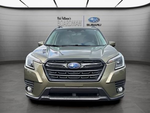 Used 2024 Subaru Forester Premium AWD/4WD image 12