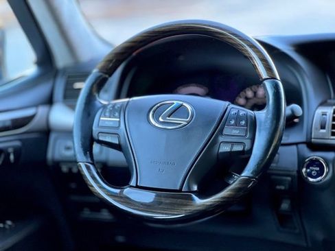 Used 2014 Lexus LS 600h L image 42