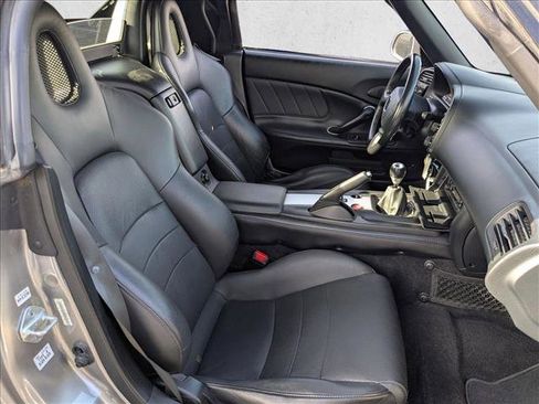 Used 2005 Honda S2000 image 15