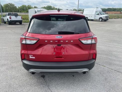 Used 2020 Ford Escape SE FWD image 7