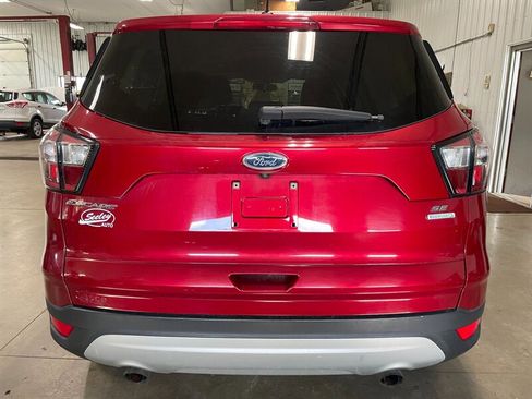 Used 2017 Ford Escape SE FWD image 22