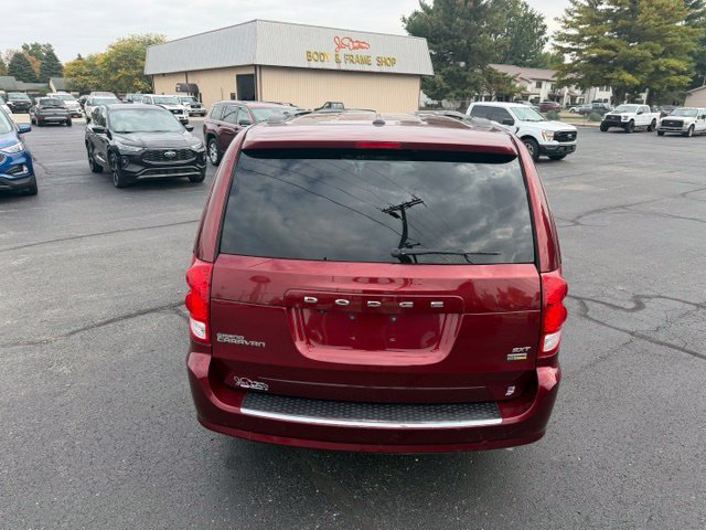 Used 2018 Dodge Grand Caravan SXT FWD image 12