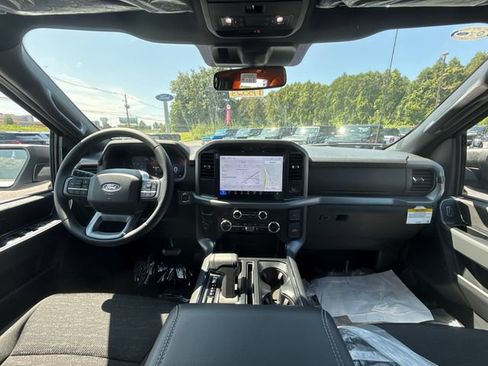 New 2026 Ford F150 XLT w/ Equipment Group 302A MID AWD/4WD image 20