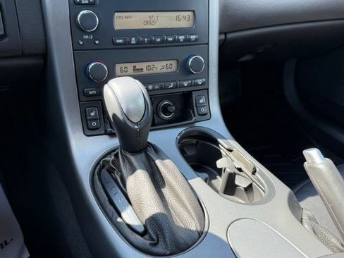 Used 2007 Chevrolet Corvette Convertible w/ Preferred Equipment Group RWD image 21