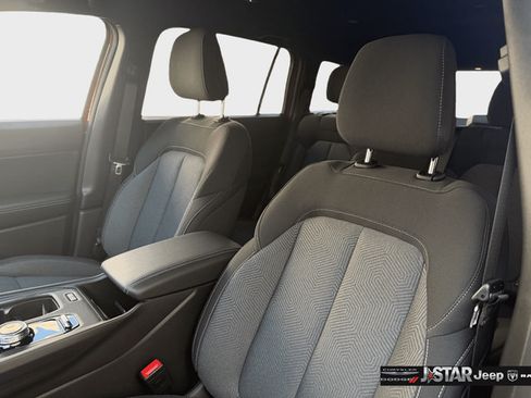 New 2026 Jeep Cherokee Laredo AWD/4WD image 11