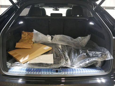 New 2026 Audi Q8 Premium Plus image 26