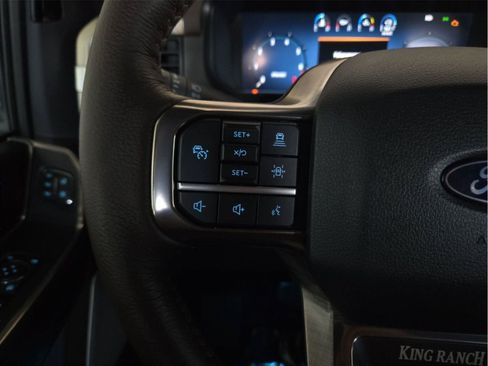 Used 2025 Ford F150 King Ranch w/ FX4 Off-Road Package AWD/4WD image 19