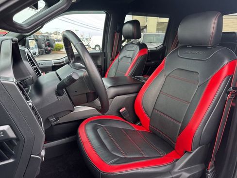 Used 2018 Ford F150 Lariat image 34